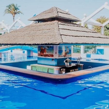 "Vive Benal Beach" Estudio 2501, Vistas Al Mar Y Parque Acuatico Benalmádena Kültér fotó