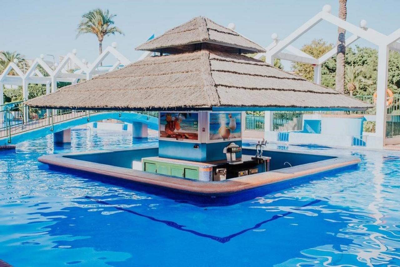 "Vive Benal Beach" Estudio 2501, Vistas Al Mar Y Parque Acuatico Benalmádena Kültér fotó