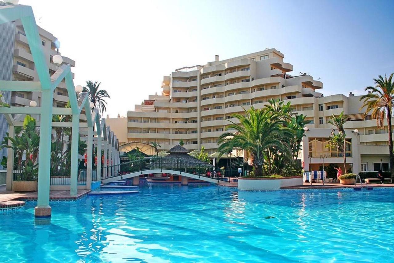 "Vive Benal Beach" Estudio 2501, Vistas Al Mar Y Parque Acuatico Benalmádena Kültér fotó