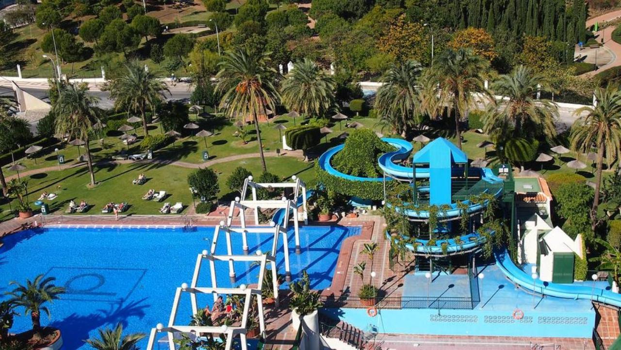 "Vive Benal Beach" Estudio 2501, Vistas Al Mar Y Parque Acuatico Benalmádena Kültér fotó